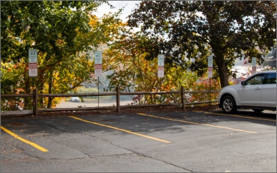 Brooks Curbside Pickup